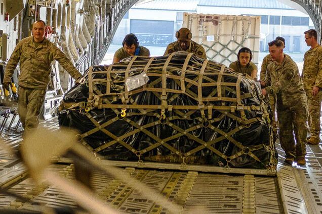 Італія сигналізує про готовність допомогти Україні купувати американську зброю – Bloomberg