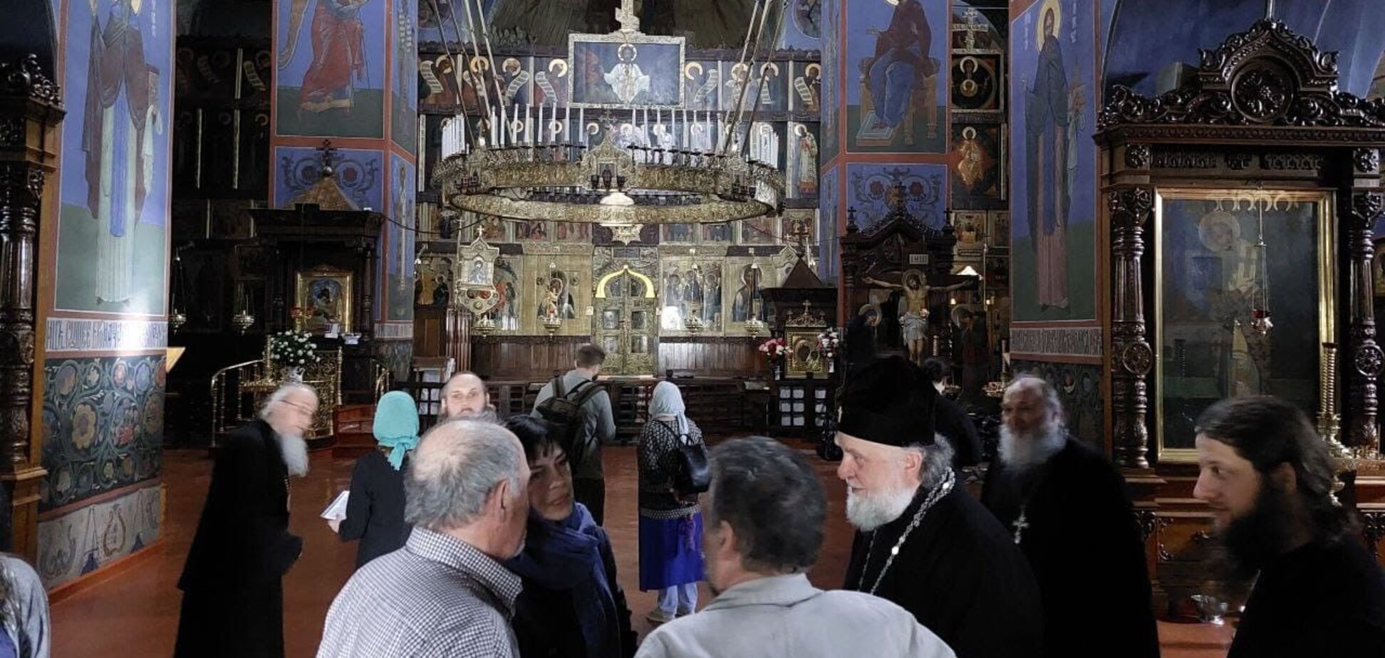 Интересует состояние сохранности зданий: государственная комиссия начала проверку имущества в Почаевской лавре, которой до сих пор пользуется УПЦ МП