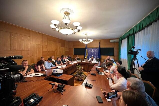 Киев готов ввести модель распределения полномочий и ответственности между уровнями власти по европейской системе, – Бондаренко