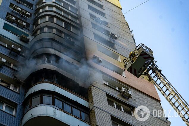 На Печерске произошел пожар в многоэтажке