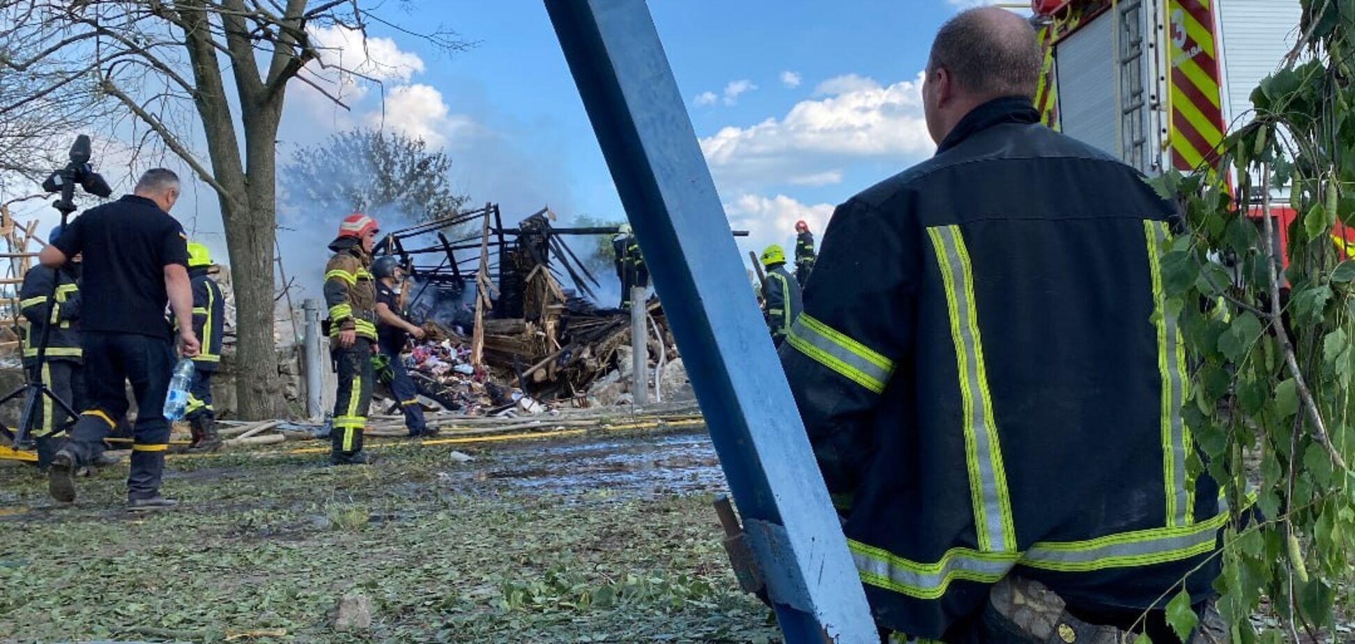 Войска РФ ударили по Полтавщине и попали в частный дом: из-под завалов спасли женщину