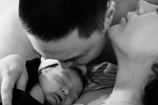 Папина копия. Иванна Онофрийчук рассказала о родах в Швейцарии и показала фото малыша