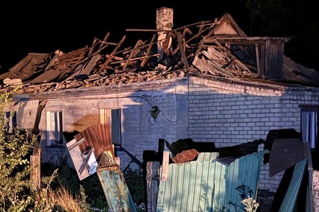 Оккупанты ударили по поселку под Селидово в Донецкой области: пострадали шесть человек. Фото