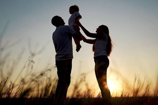 Фонд Рината Ахметова опубликовал обновленные анкеты детей-сирот, ожидающих новых семей