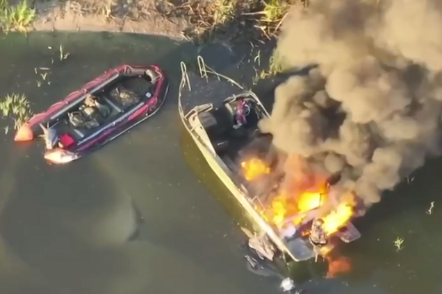 Працювали дрони: воїни ССО знищили 15 човнів окупантів на Херсонщині. Відео