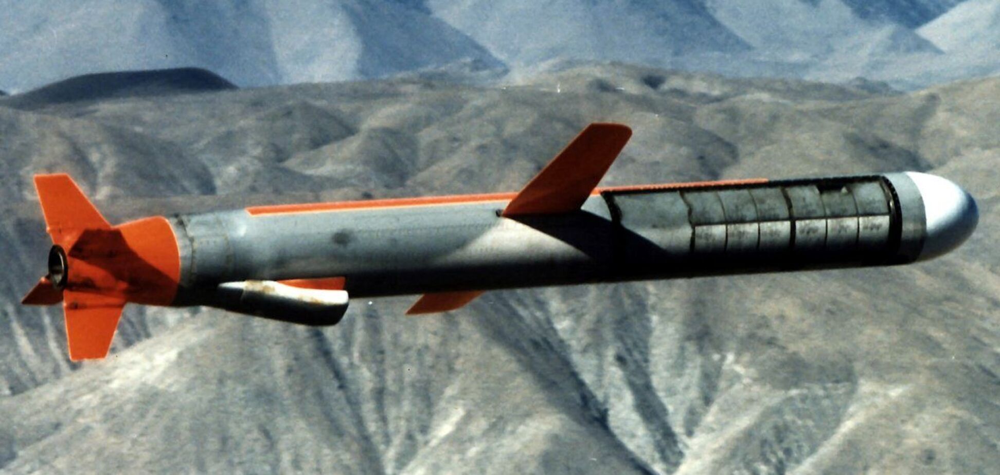 Наша 'срібна куля'? Сотні Tomahawk. Військовий експерт Мельник пояснив, як поставити крапку у ворожих атаках з неба