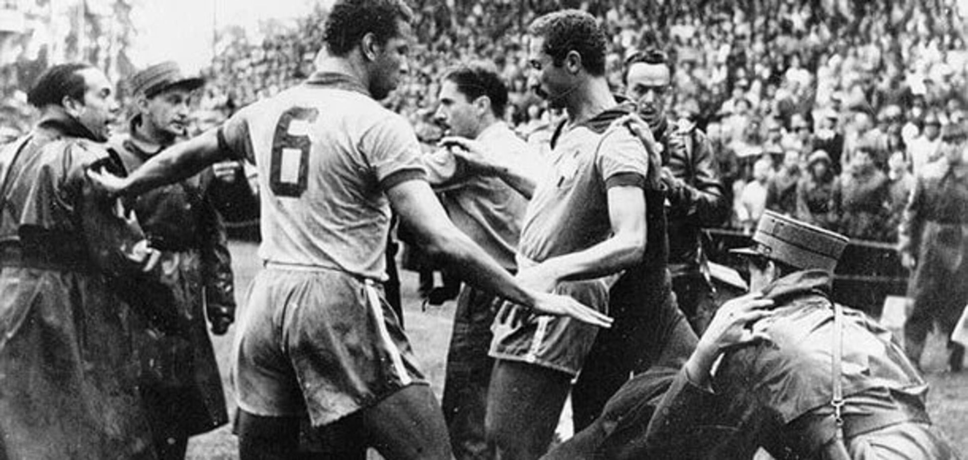 Найграндіозніша бійка в історії ЧС з футболу: 12 дивовижних фактів про спорт