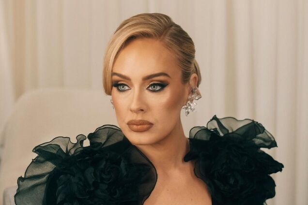 В сети завирусилось видео, как Адель в полуфинале Евро-2024 кричит фанату: 'Заткнись!'