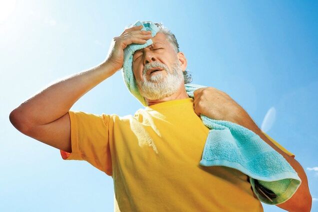 Як визначити, чи є у вас сонячний удар: лікарка назвала основні симптоми