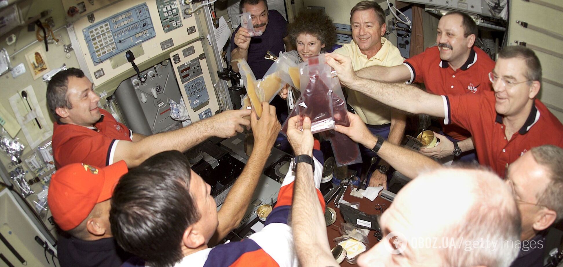 Из подгузника в стакан. Астронавты смогут пить мочу в космосе благодаря новому устройству