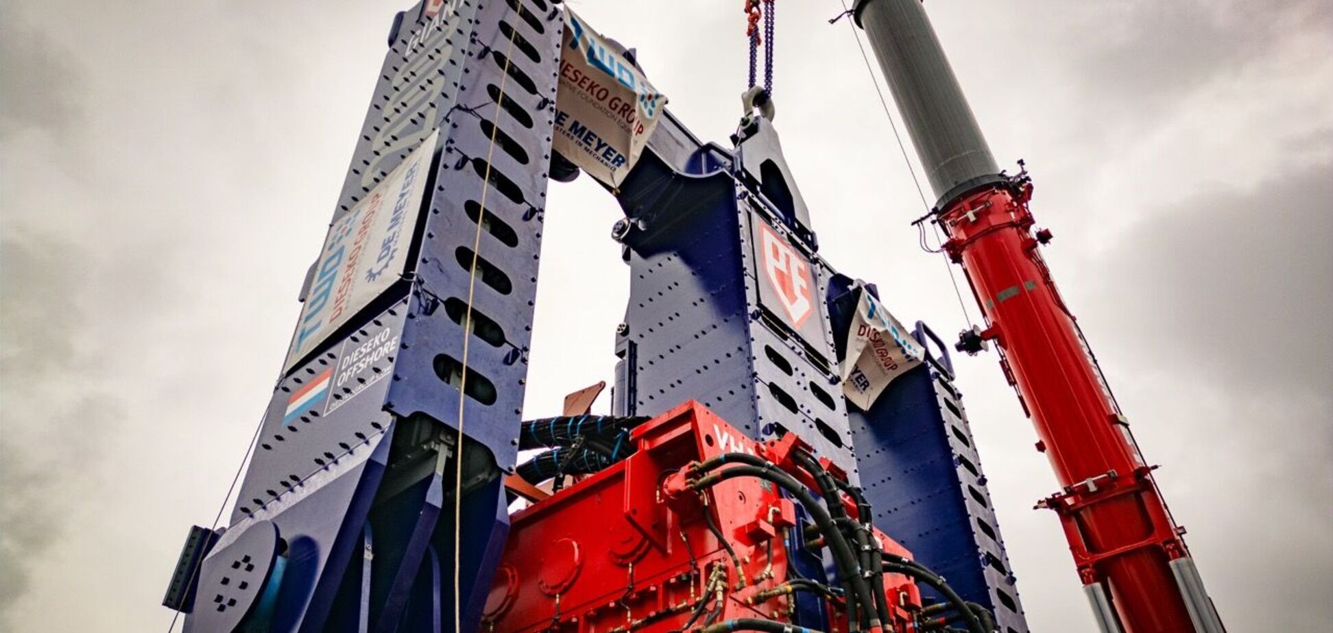 В Нидерландах оштрафовали компанию за участие в строительстве Крымского моста: она признала свою вину