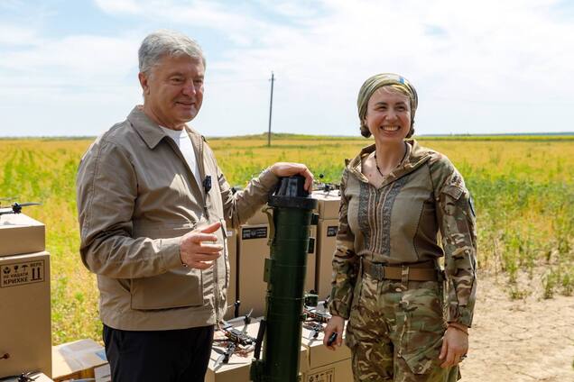 Буде на два місяці насиченої роботи: Тетяна Чорновол подякувала Порошенку за привезені їй FPV-дрони