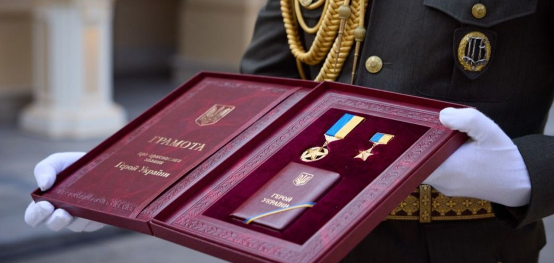 Зеленський присвоїв звання Героя України посмертно сімом воїнам: перелік