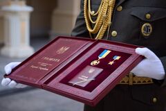 Зеленський присвоїв звання Героя України посмертно сімом воїнам: перелік