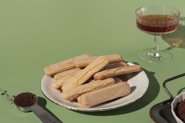 Как испечь печенье савоярди для тирамису дома: получится вкуснее магазинного