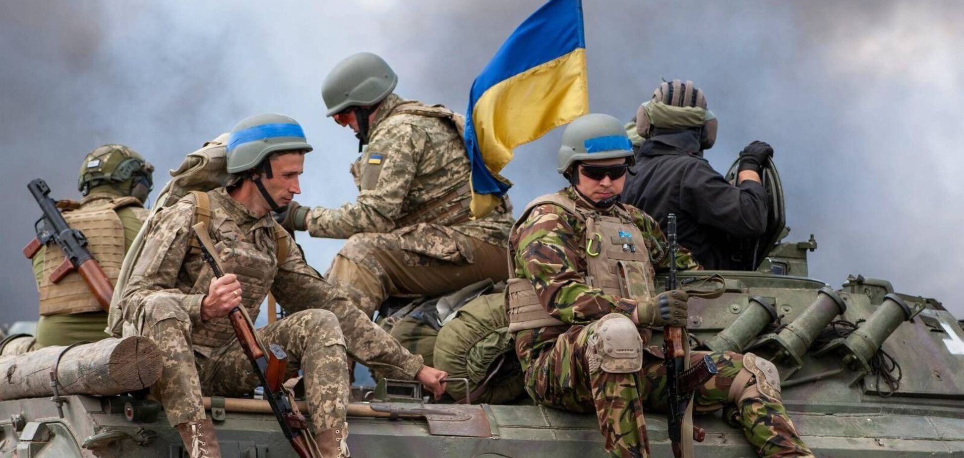 Мобилизация, ситуация с боеприпасами и давление россиян на фронте: журналисты встретились с офицерами ГШ