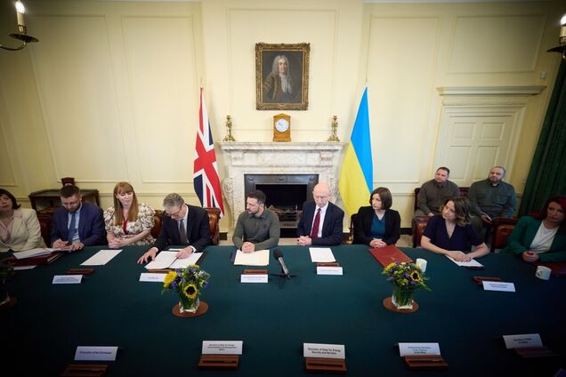 Стармер заявил, что Британия удвоит поддержку Украины