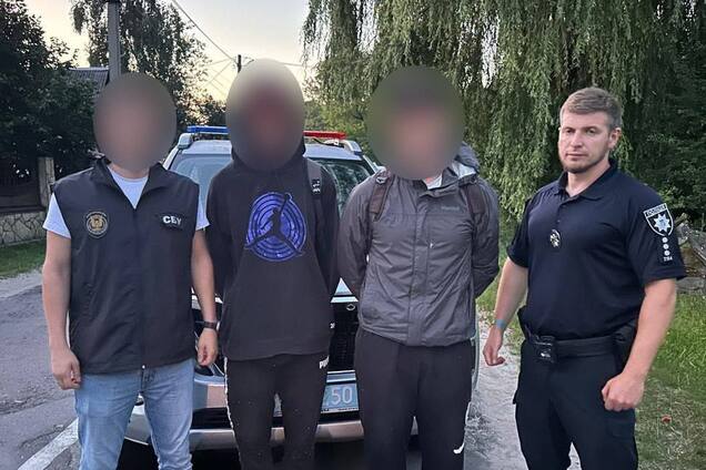 Искали 'легкие деньги': во Львове задержали приспешников ФСБ, которые поджигали авто украинских военных. Фото и видео