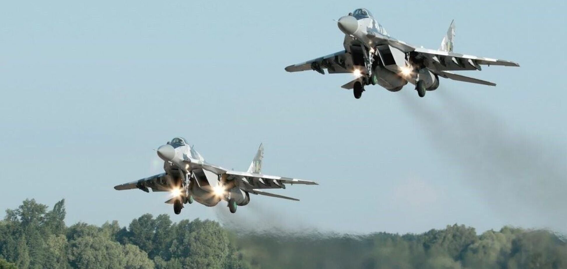 Українські пілоти завдали нищівного удару по складу боєприпасів у Криму, – Олещук