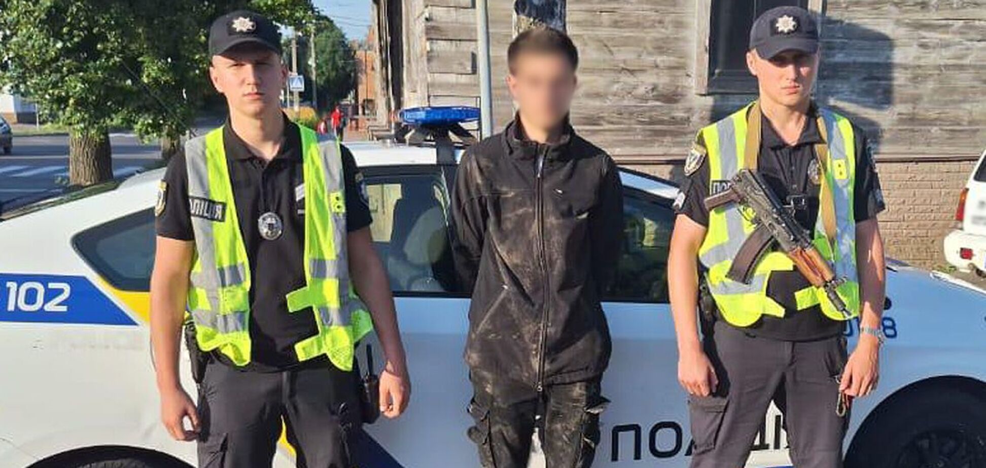 На Черниговщине водитель сбил 3-летнего ребенка и скрылся с места аварии: мальчик умер. Фото