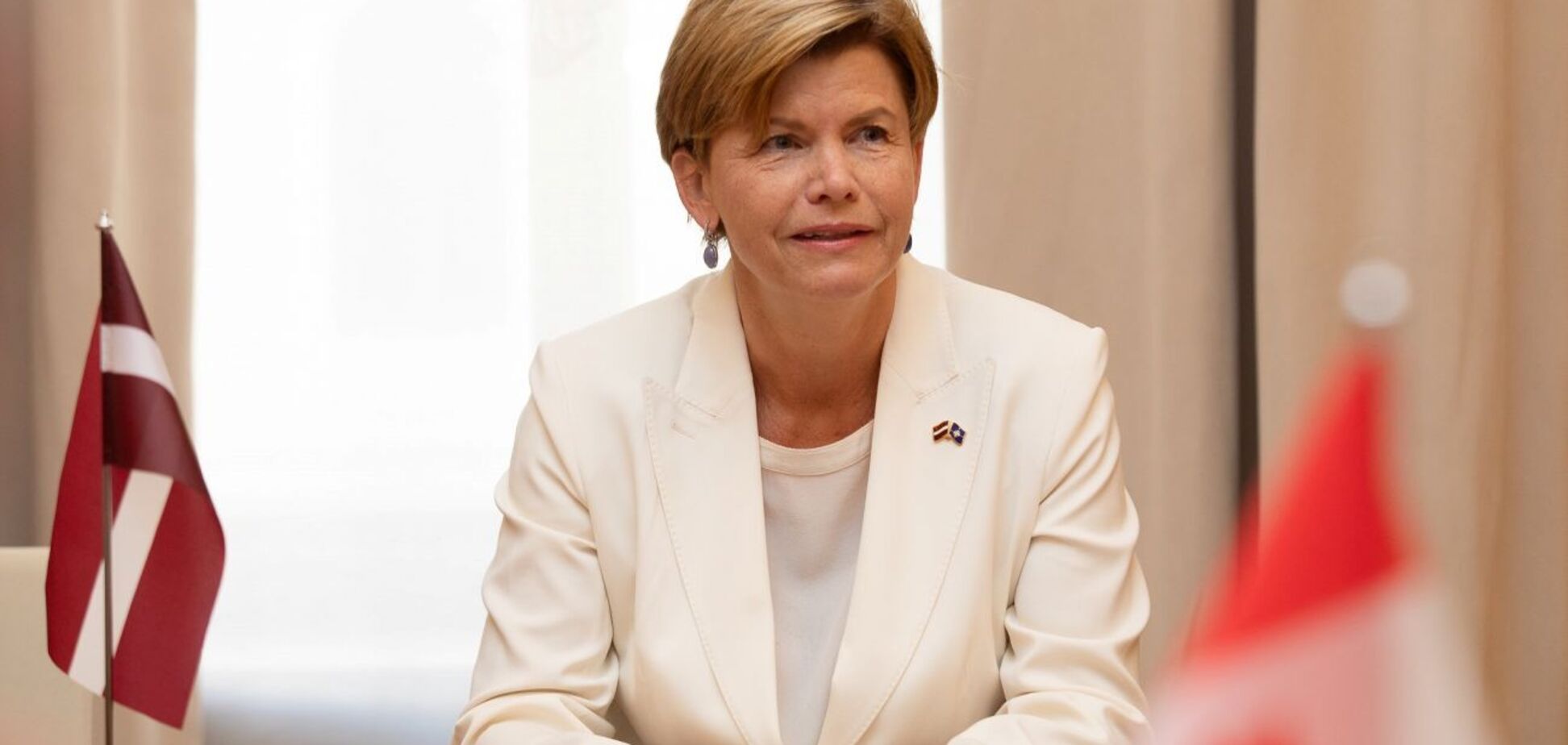 Глава МЗС Латвії закликала зняти всі обмеження на удари західною зброєю по Росії