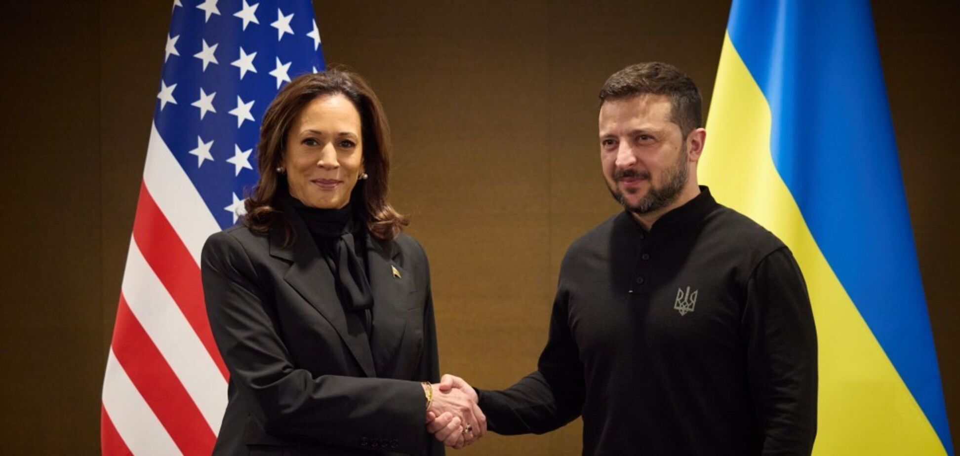 Камала Гарріс і Володимир Зеленський