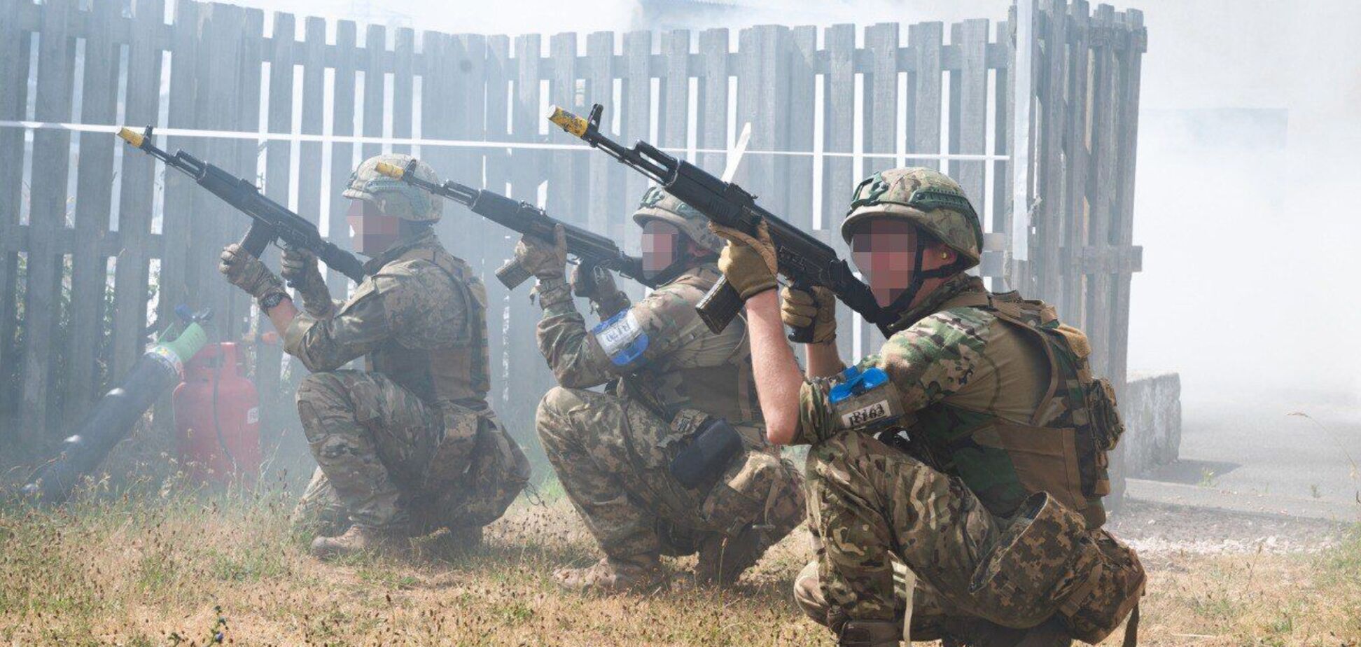 Боевые действия могут ошеломить неподготовленных: в ВСУ показали тренировки украинских новобранцев в Британии. Фото