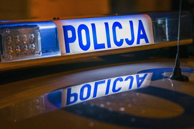 У Варшаві чоловік із ножем напав на двох українських підлітків: їх госпіталізували