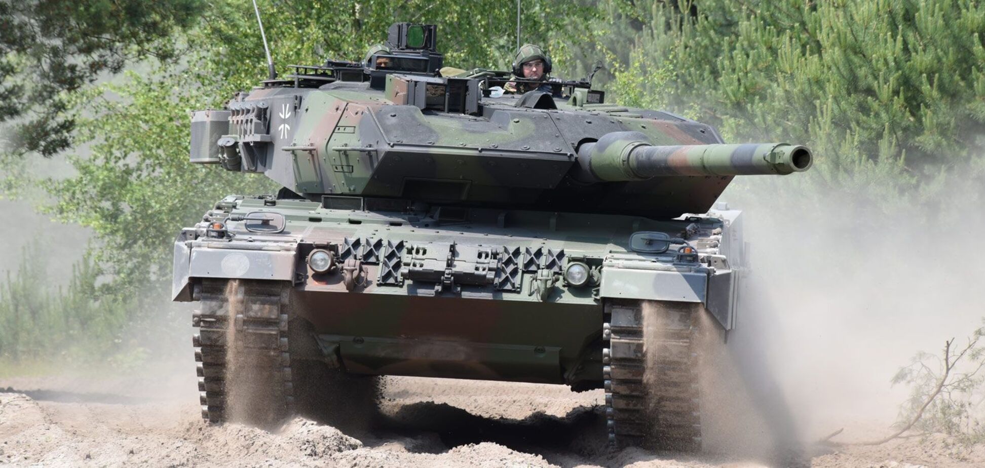 'Можуть зіграти важливу роль': Україна отримає партію танків Leopard від Данії та Нідерландів до кінця літа