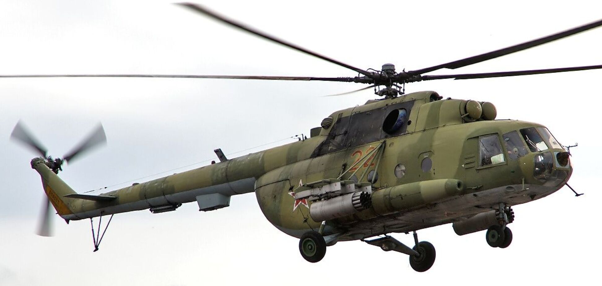 У Самарі і під Москвою: ГУР показало відео знищення російських гелікоптерів