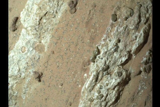 На Марсе обнаружили возможные признаки древней жизни. Фото