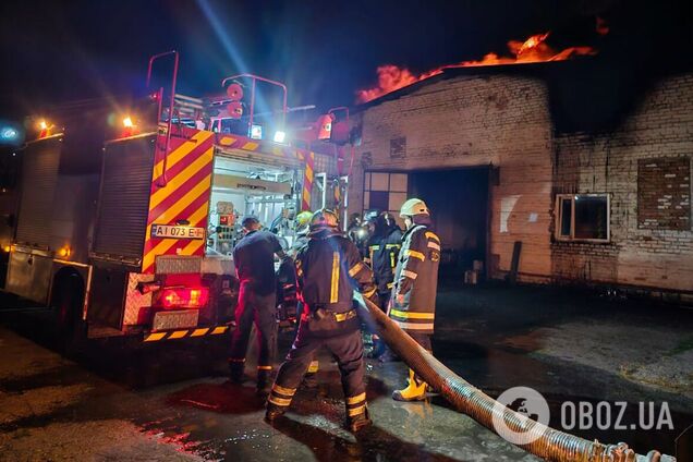 Спасатели потушили пожар на производстве