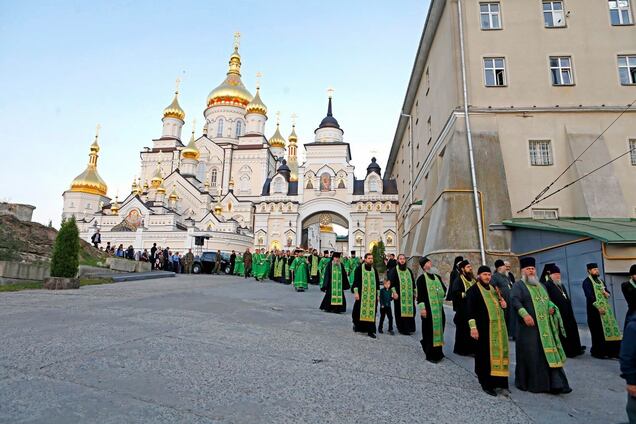 В Почаевской лавре исчезло много икон и процветало самовольное строительство – выводы комиссии