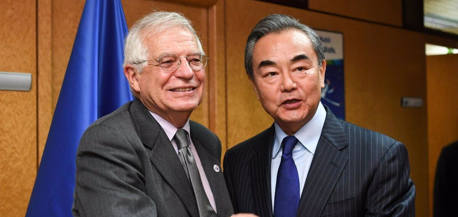 Боррель закликав Китай не допомагати Росії виготовляти зброю, а посприяти мирному процесу в Україні