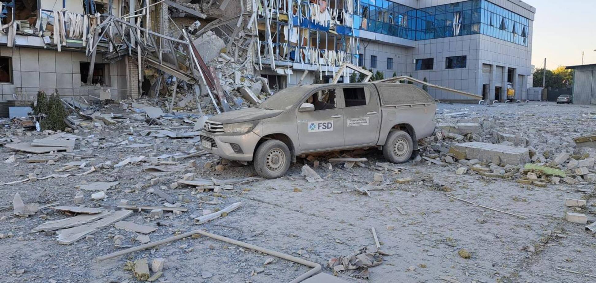 Росіяни вдарили ракетами по транспортному підприємству в Харкові: подробиці від прокуратури