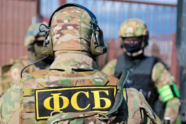Российская ФСБ устроила 'охоту' на украинцев, вынужденных уехать в РФ