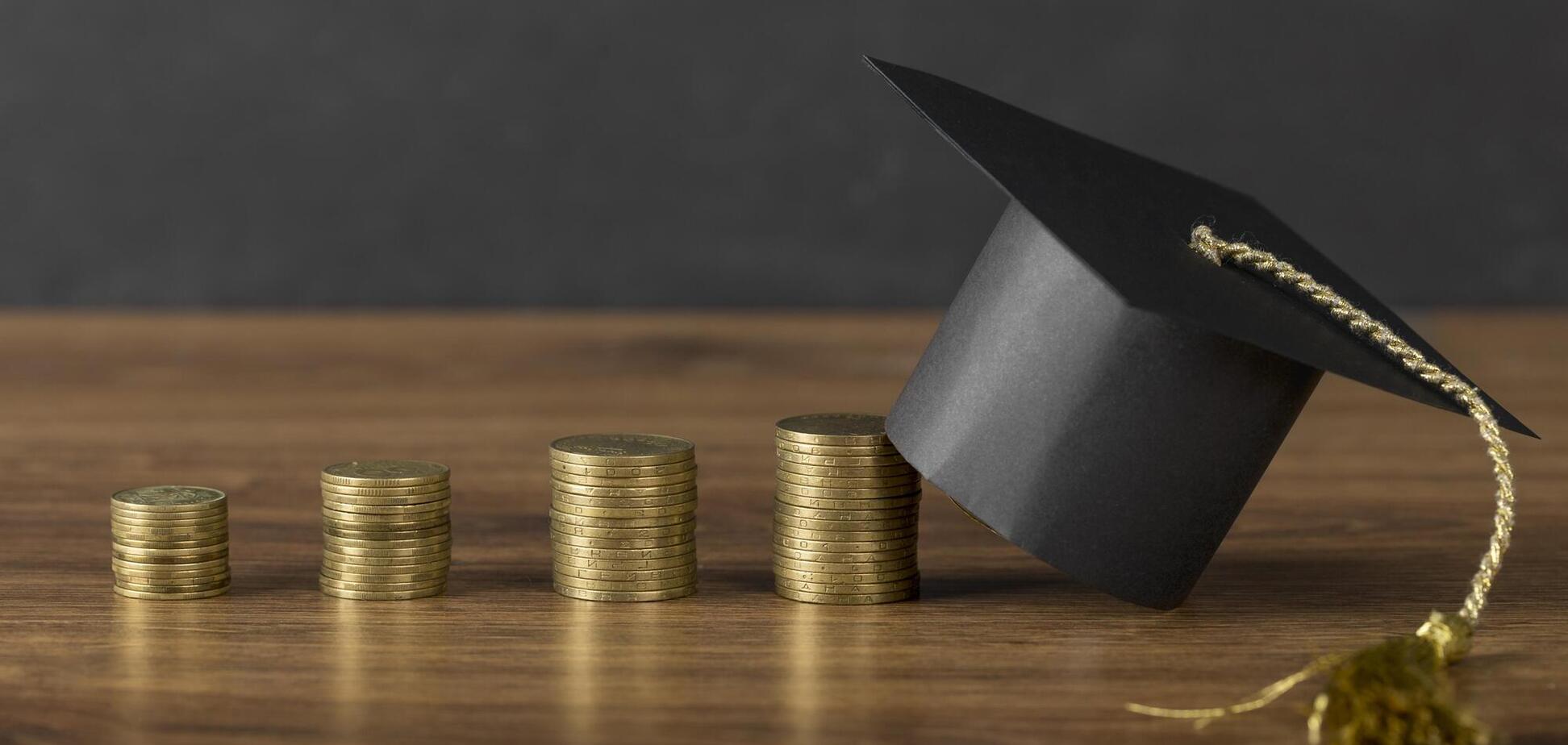 Меньше, чем обещали. В МОН сообщили, кто сможет получить гранты на обучение в 2024 году