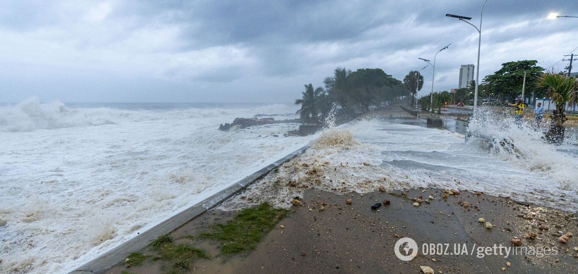 Самый мощный за 20 лет. Спутники сняли зрелищное видео урагана на Карибах
