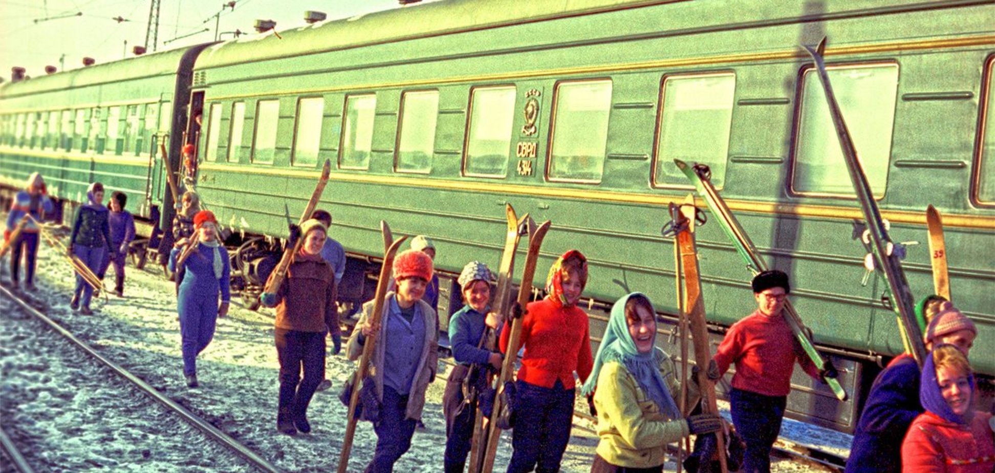 Почему в СССР все электрички красили в зеленый цвет: причину знают единицы