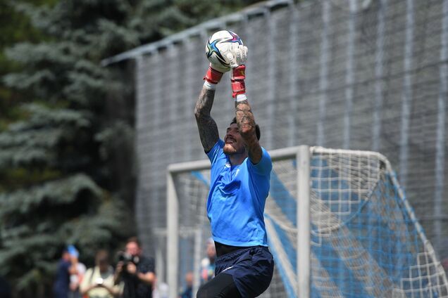 Семейная династия в 'Динамо': чем знамениты Александр и Денис Бойко