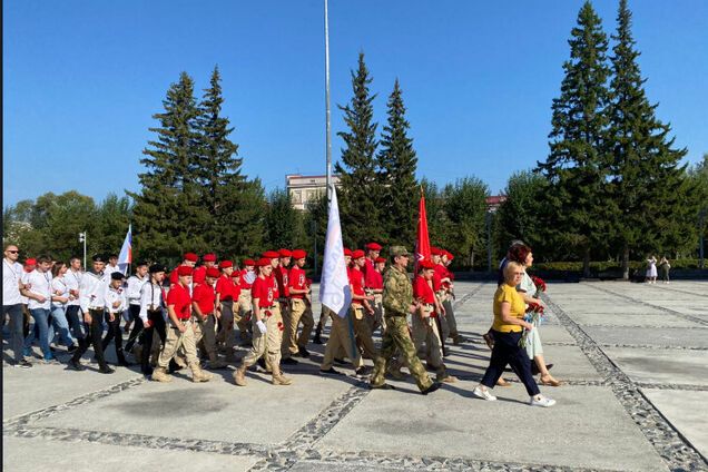 Окупанти вивезли дітей з Біловодська на Луганщині в Новосибірську область: спливли подробиці 