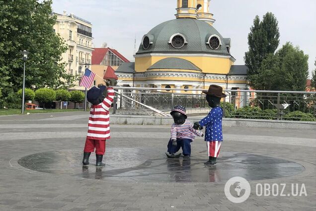 В честь Дня независимости США переодели малышей-основателей Киева