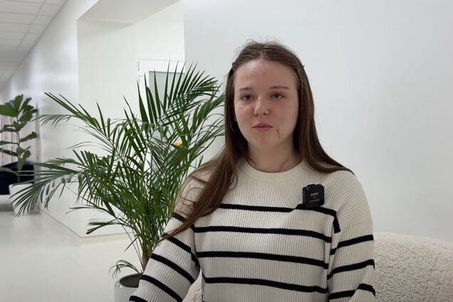 'Втративши око, я постійно відчуваю темряву': історія важкопораненої 19-річної Анни з Дніпра у Музеї 'Голоси Мирних' Фонду Ріната Ахметова