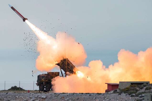 В Україну прибув третій ЗРК Patriot, – посол Німеччини