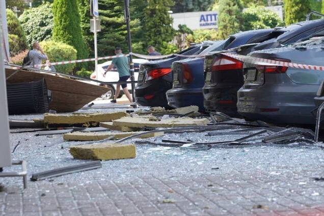 Увеличилось количество жертв удара РФ по Днепру