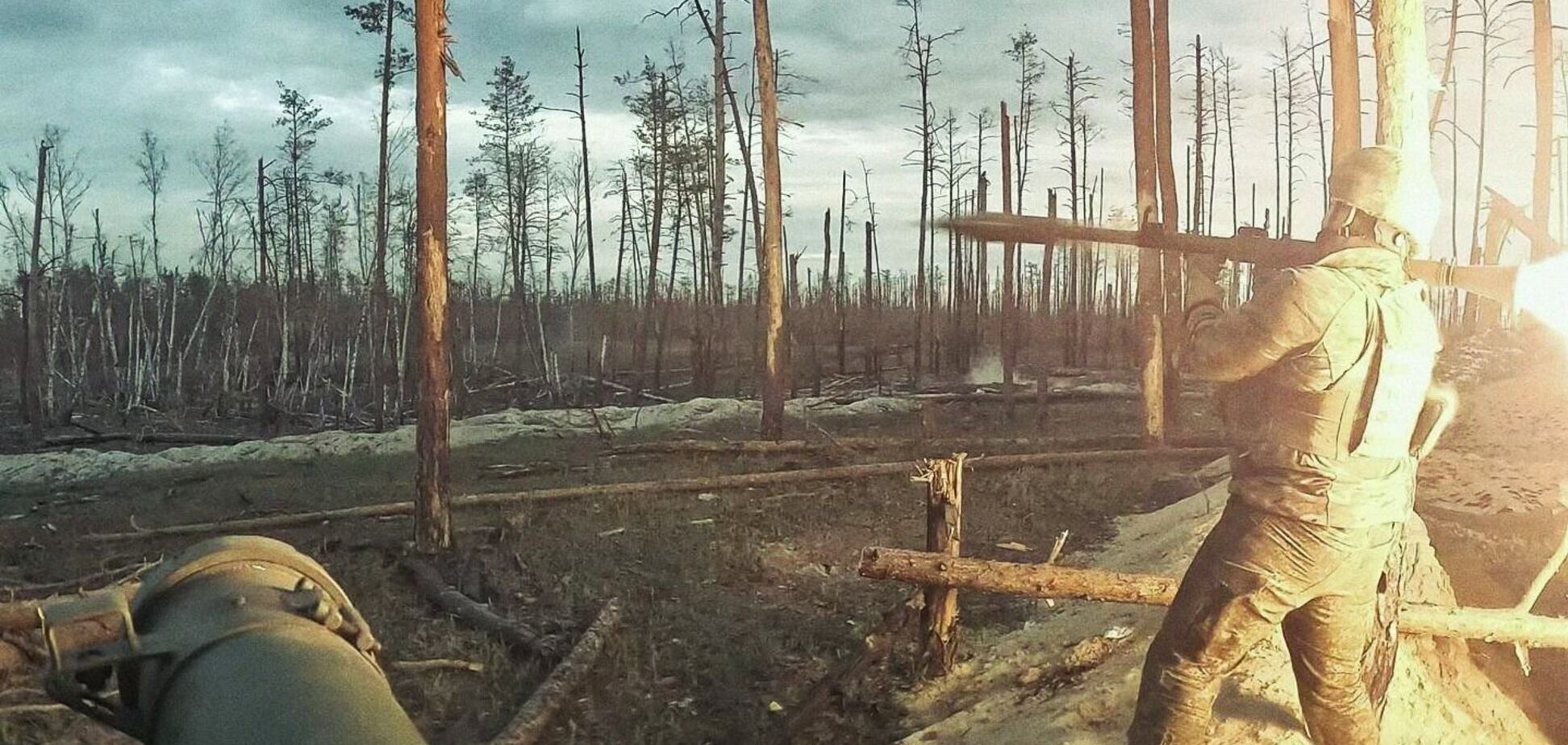 Батальон 'Гроза' показал боевые действия в Серебрянском лесу. Видео