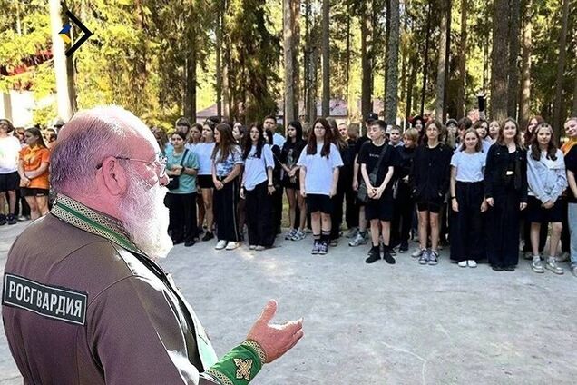 Священники РПЦ на окупованому Запоріжжі агітують дітей служити в армії РФ – ЦНС