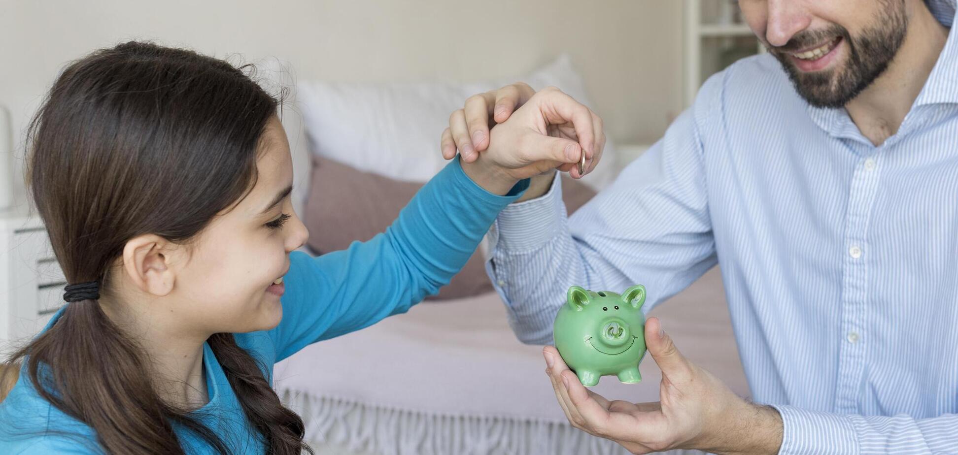 Як виховати фінансову грамотність у дітей: 6 порад від заможних батьків