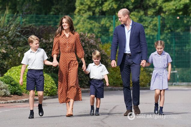 10 случаев, когда королевские родители нарушали правила относительно своих детей. Фото