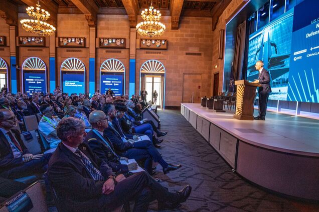 У НАТО переконані, що Україна зможе перейти до наступальних операцій на полі бою – ЗМІ